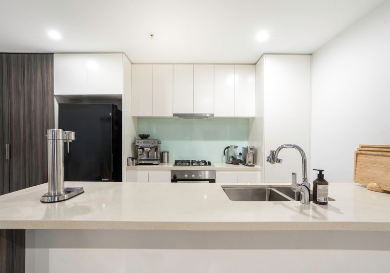 Photo - 226/181 Clarence Road, Indooroopilly QLD 4068 - Image 3