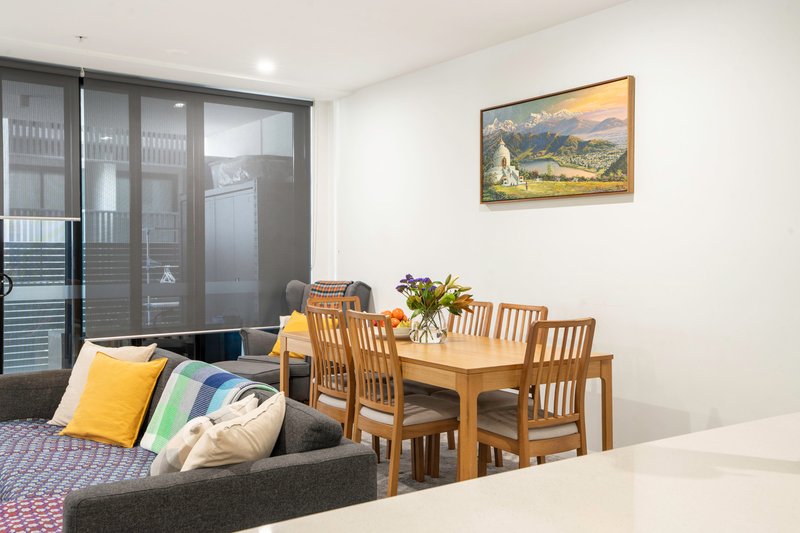 Photo - 226/181 Clarence Road, Indooroopilly QLD 4068 - Image 5