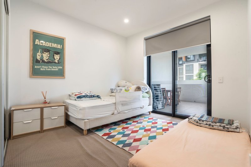 Photo - 226/181 Clarence Road, Indooroopilly QLD 4068 - Image 8