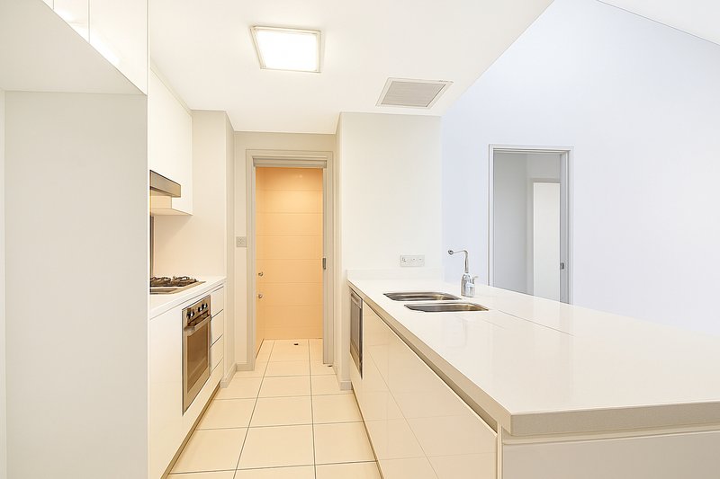 Photo - 226/28-30 Ferntree Place, Epping NSW 2121 - Image 3