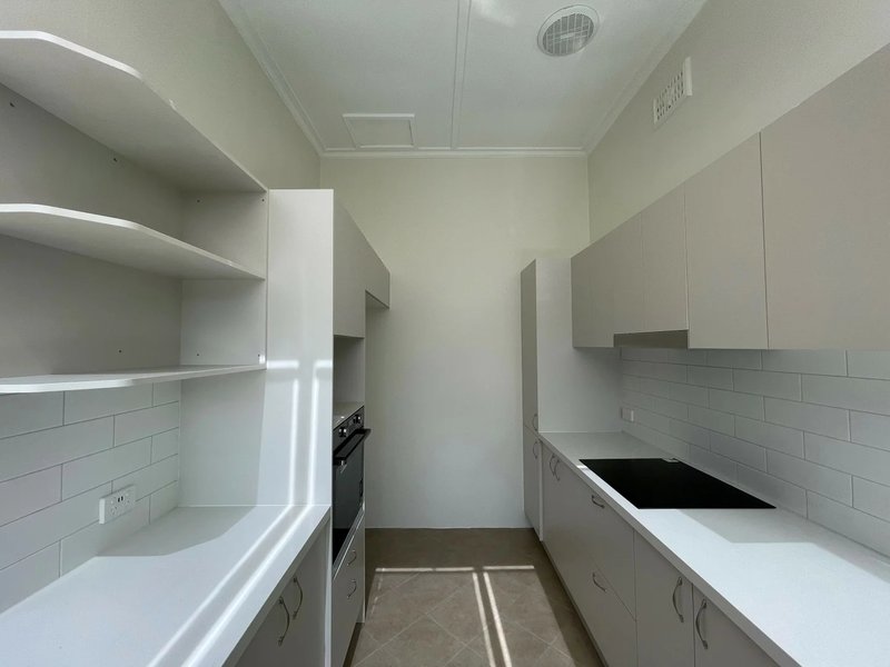 Photo - 2/263 Edgecliff Road, Woollahra NSW 2025 - Image 4