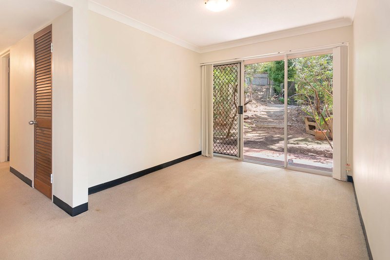 2/266 Kingsford Smith Drive, Hamilton QLD 4007 Real Estate Industry