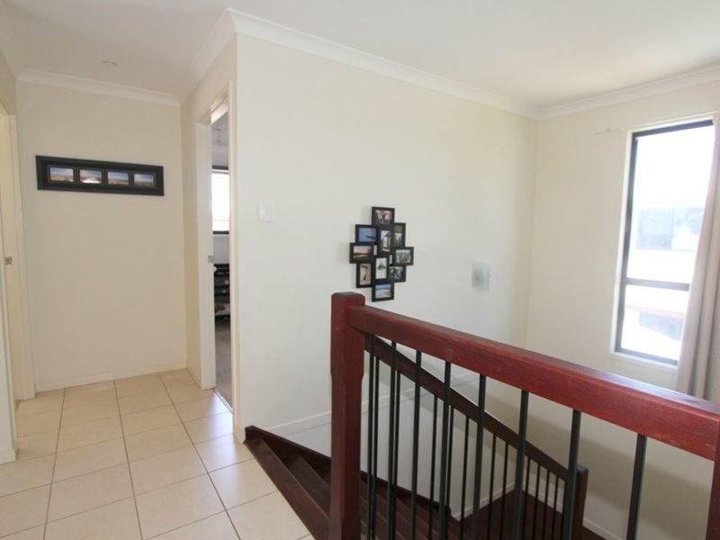 Photo - 22/68 Moody Street, Emerald QLD 4720 - Image 6