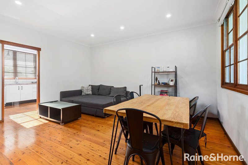 Photo - 2/268 Stoney Creek Road, Kingsgrove NSW 2208 - Image 3