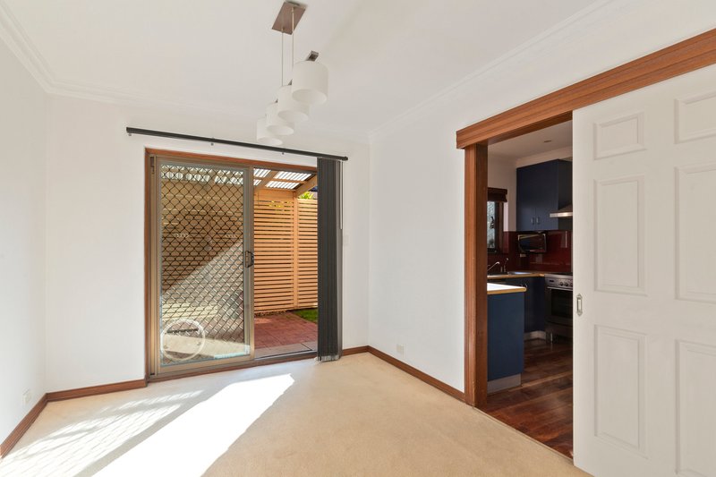 Photo - 2/27-29 Moseley Street, Glenelg SA 5045 - Image 8