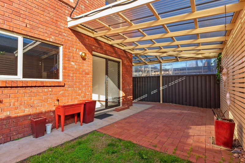 Photo - 2/27-29 Moseley Street, Glenelg SA 5045 - Image 15