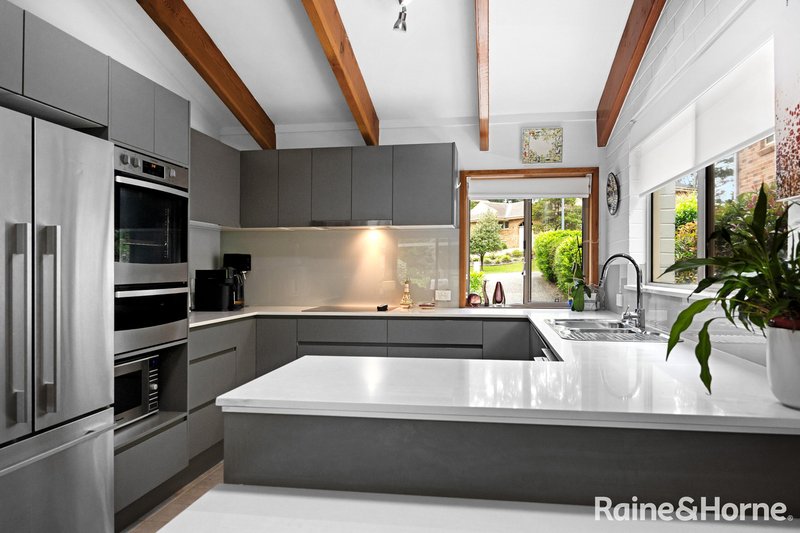Photo - 2/27 Augusta Place, Mollymook Beach NSW 2539 - Image 4