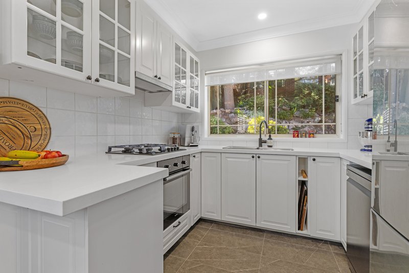 Photo - 2/27 Belmore Road, Peakhurst NSW 2210 - Image 3