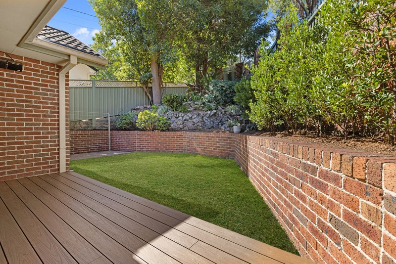 Photo - 2/27 Belmore Road, Peakhurst NSW 2210 - Image 8
