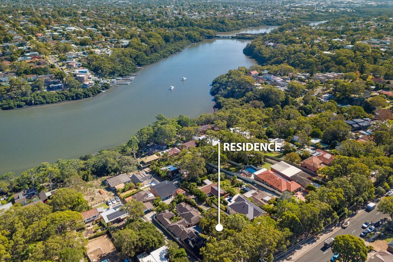 Photo - 2/27 Belmore Road, Peakhurst NSW 2210 - Image 14