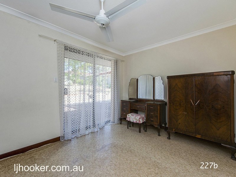 Photo - 227 Berwick Street, Victoria Park WA 6100 - Image 20