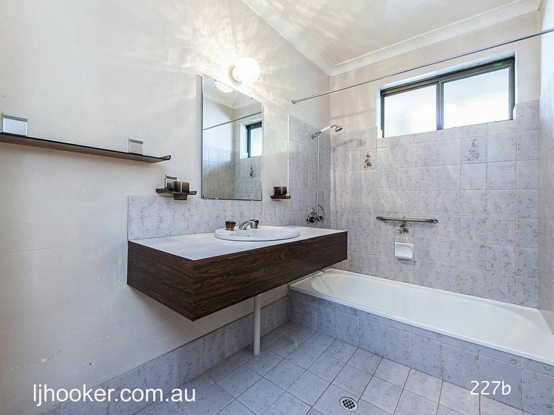 Photo - 227 Berwick Street, Victoria Park WA 6100 - Image 21