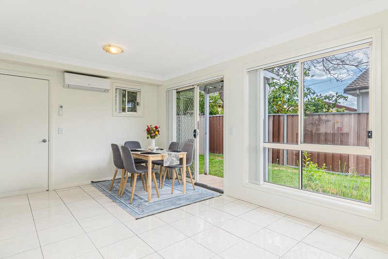 Photo - 2/27 Brisbane Street, Oxley Park NSW 2760 - Image 5