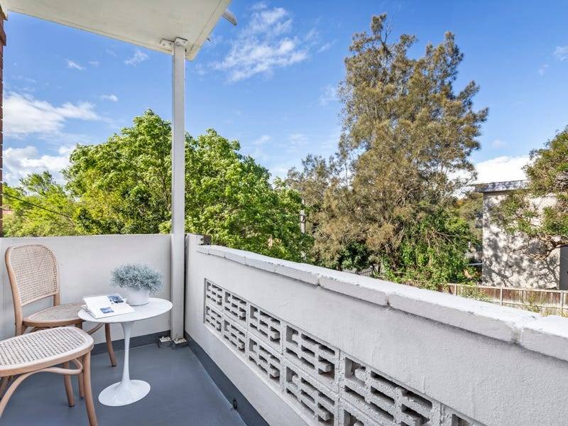 Photo - 2/27 Cambridge Street, Gladesville NSW 2111 - Image 5