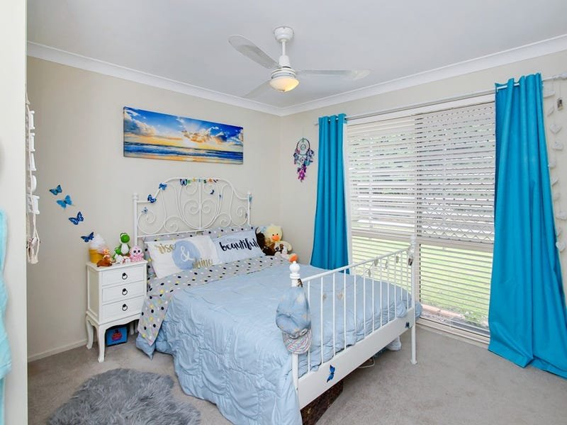 2/27 Cambridge Street, Silkstone QLD 4304