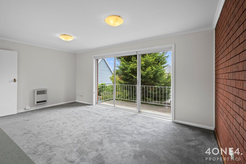 Photo - 2/27 Cross Street, New Town TAS 7008 - Image 3