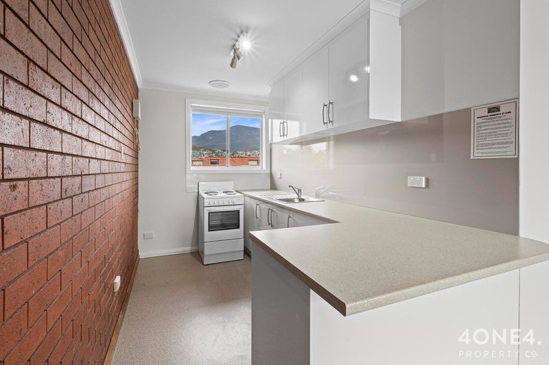 Photo - 2/27 Cross Street, New Town TAS 7008 - Image 4
