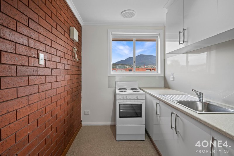 Photo - 2/27 Cross Street, New Town TAS 7008 - Image 5