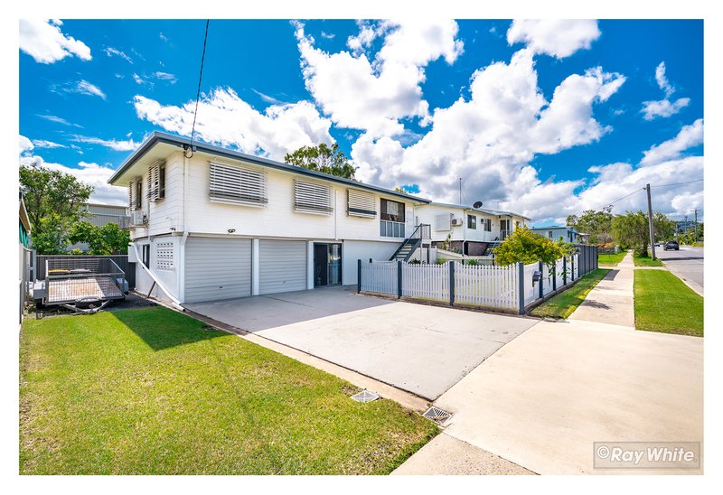 Photo - 227 Farm Street, Kawana QLD 4701 - Image 4