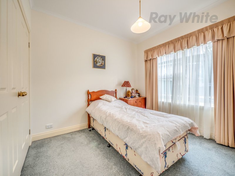 Photo - 2/27 Flinders Esplanade, Taroona TAS 7053 - Image 11