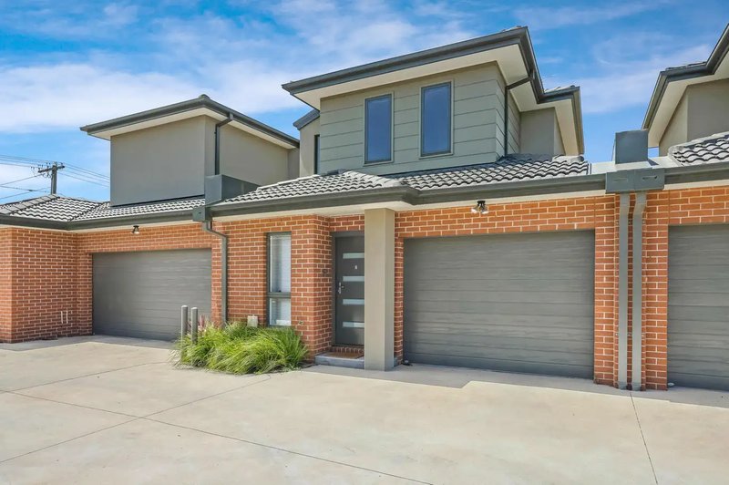 Photo - 2/27 Geach Street, Dallas VIC 3047 - Image 1
