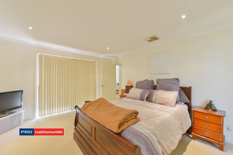 Photo - 2/27 Karwin Street, Tamworth NSW 2340 - Image 7