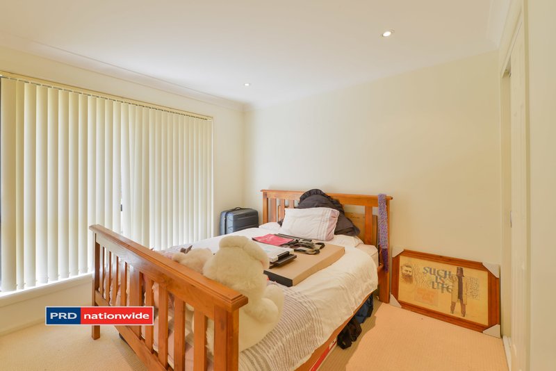 Photo - 2/27 Karwin Street, Tamworth NSW 2340 - Image 10