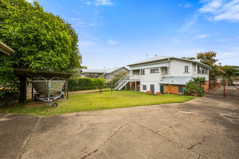 Photo - 2/27 Longueval Street, Moorooka QLD 4105 - Image 9