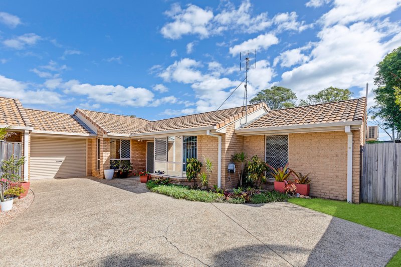 Photo - 2/27 Maroochy Waters Drive, Maroochydore QLD 4558 - Image 1