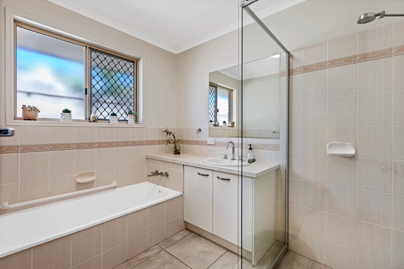 Photo - 2/27 Maroochy Waters Drive, Maroochydore QLD 4558 - Image 18