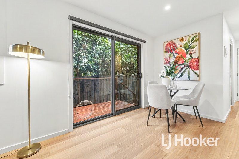Photo - 2/27 New Street, Dandenong VIC 3175 - Image 5