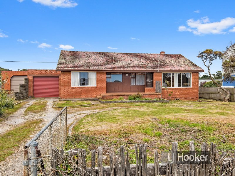 Photo - 227 Old Bass Highway, Wynyard TAS 7325 - Image 11