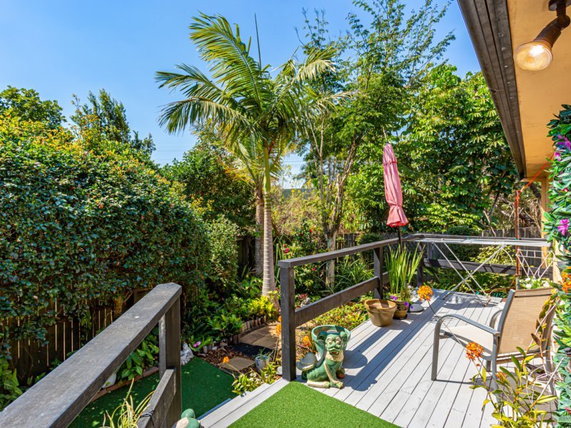 Photo - 2/27 Paddington Drive, Carrara QLD 4211 - Image 5