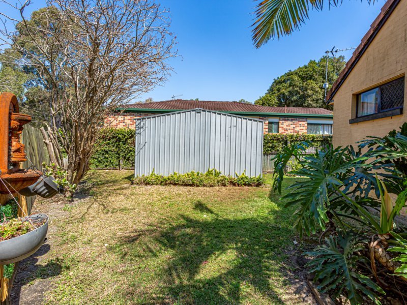 Photo - 2/27 Paddington Drive, Carrara QLD 4211 - Image 8