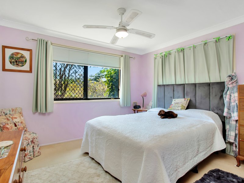 Photo - 2/27 Paddington Drive, Carrara QLD 4211 - Image 11