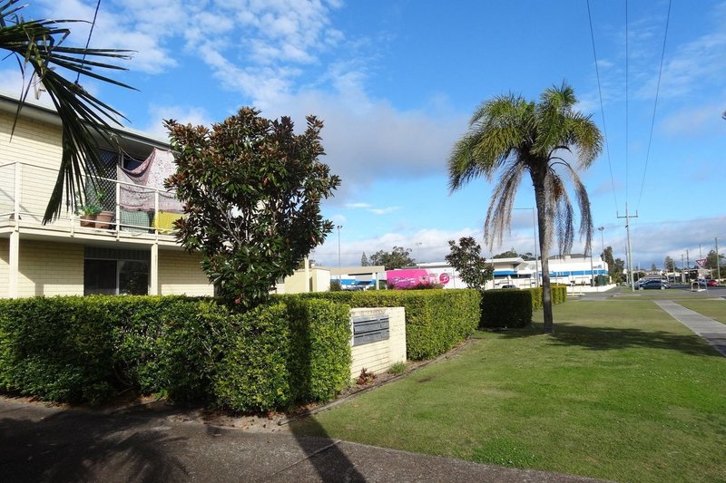 Photo - 2/27 Parkes Street, Tuncurry NSW 2428 - Image 10