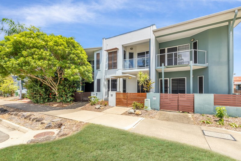 Photo - 227 Riverside Boulevard, Douglas QLD 4814 - Image 1