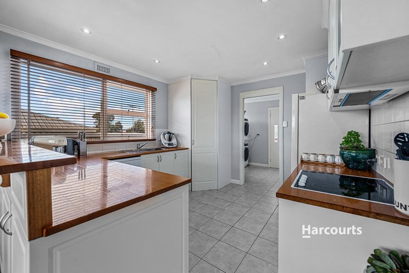 Photo - 227 Steele Street, Devonport TAS 7310 - Image 5