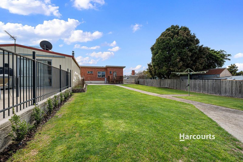 Photo - 227 Steele Street, Devonport TAS 7310 - Image 14