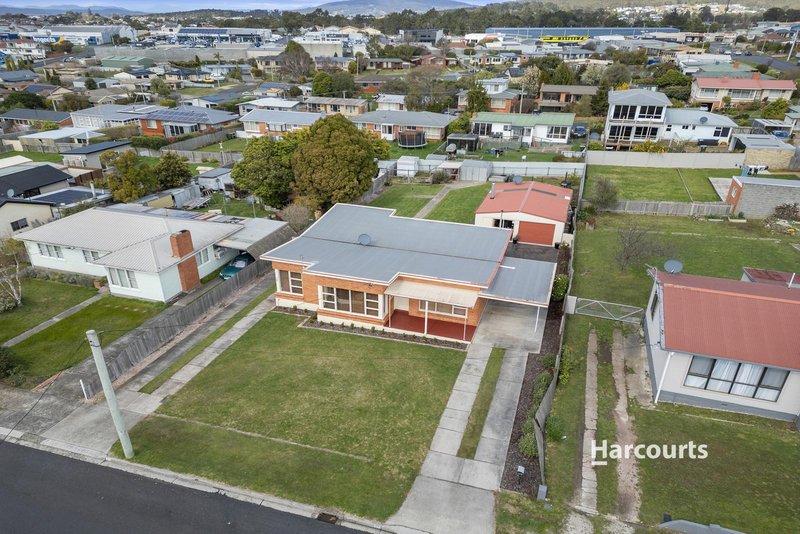 Photo - 227 Steele Street, Devonport TAS 7310 - Image 15