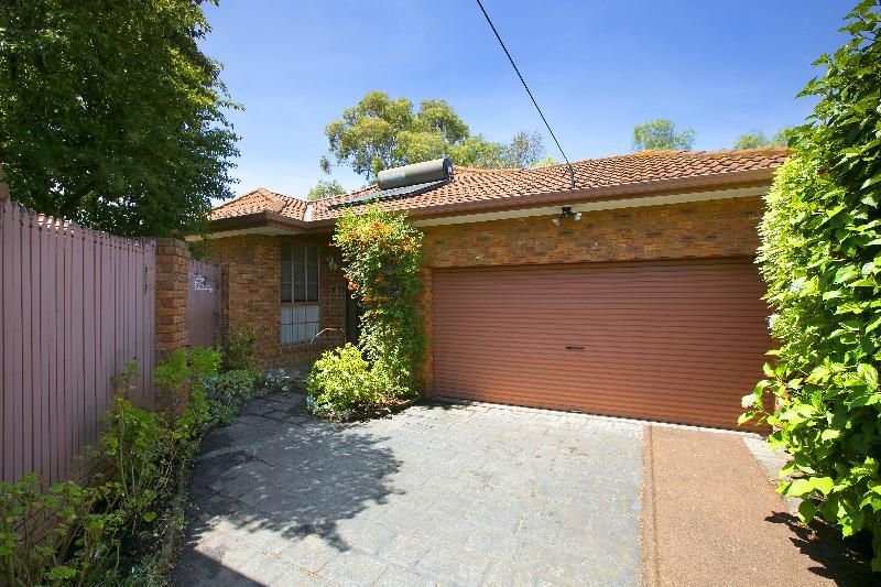 Photo - 2/27 Turner Avenue, Glen Huntly VIC 3163 - Image 11