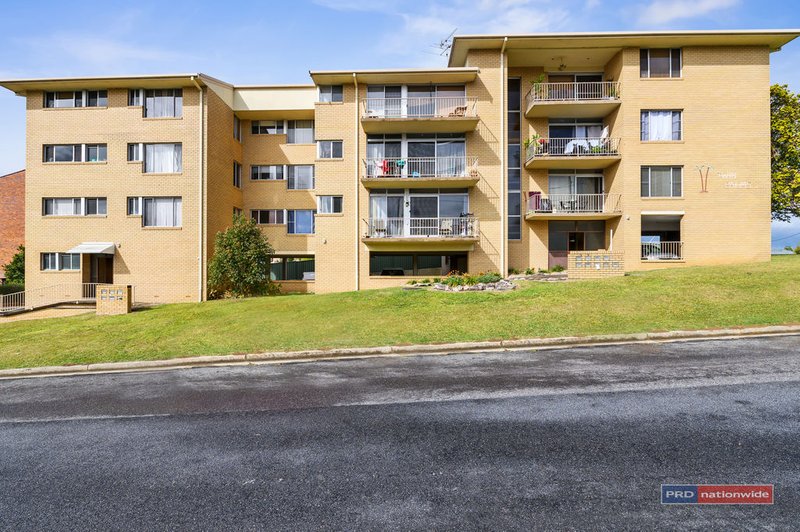 Photo - 2/27 Victoria Street, Coffs Harbour NSW 2450 - Image 2