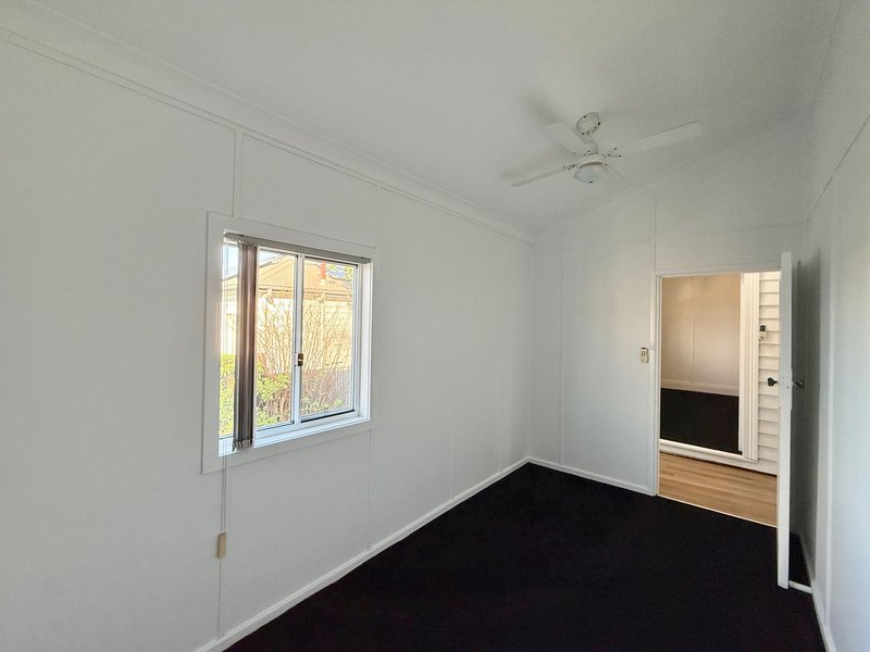 Photo - 2/27 Woodstock Street, Mayfield NSW 2304 - Image 3
