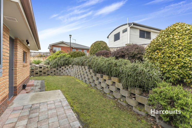 Photo - 2/27 Wragg Street, Somerset TAS 7322 - Image 11