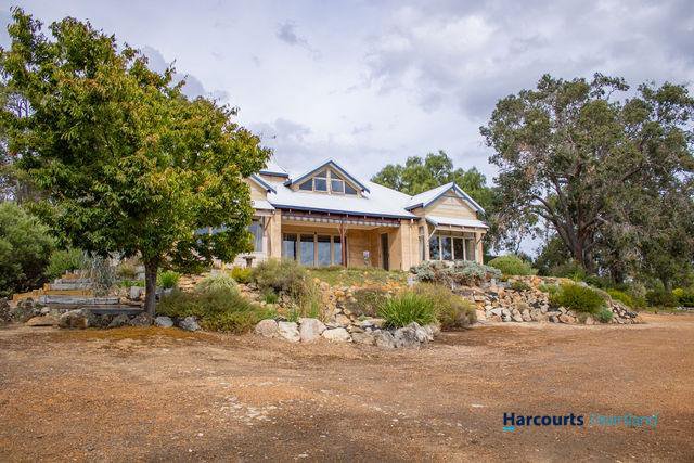 Photo - 2271 Winnejup Road, Mayanup WA 6244 - Image 2