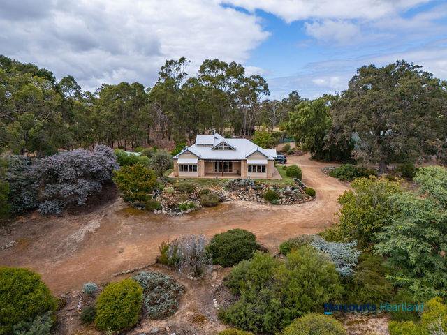 Photo - 2271 Winnejup Road, Mayanup WA 6244 - Image 34