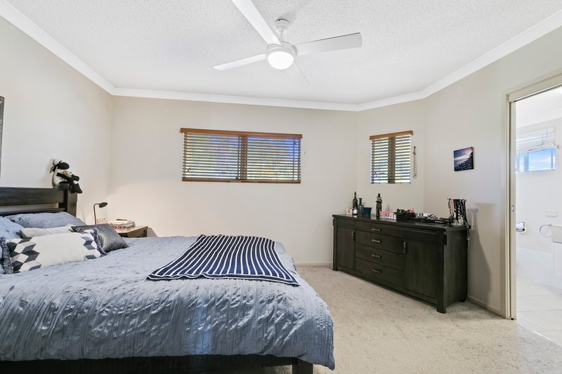 Photo - 2/273 Bradman Avenue, Maroochydore QLD 4558 - Image 8