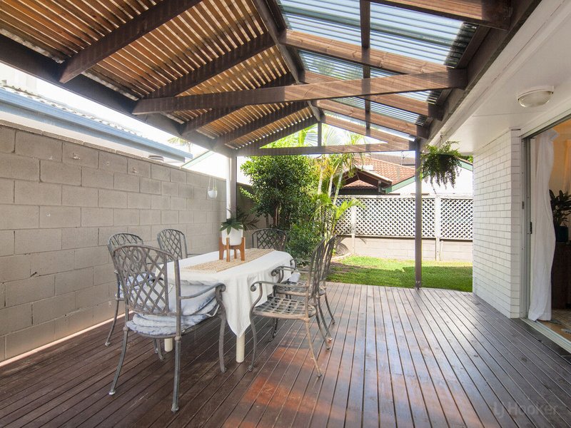 Photo - 2/275 Bayview Street, Hollywell QLD 4216 - Image 6