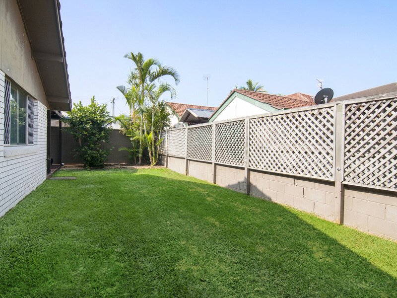 Photo - 2/275 Bayview Street, Hollywell QLD 4216 - Image 7