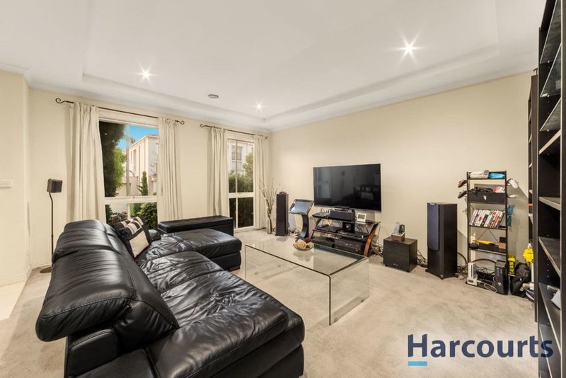 Photo - 22/765 Boronia Road, Wantirna VIC 3152 - Image 2